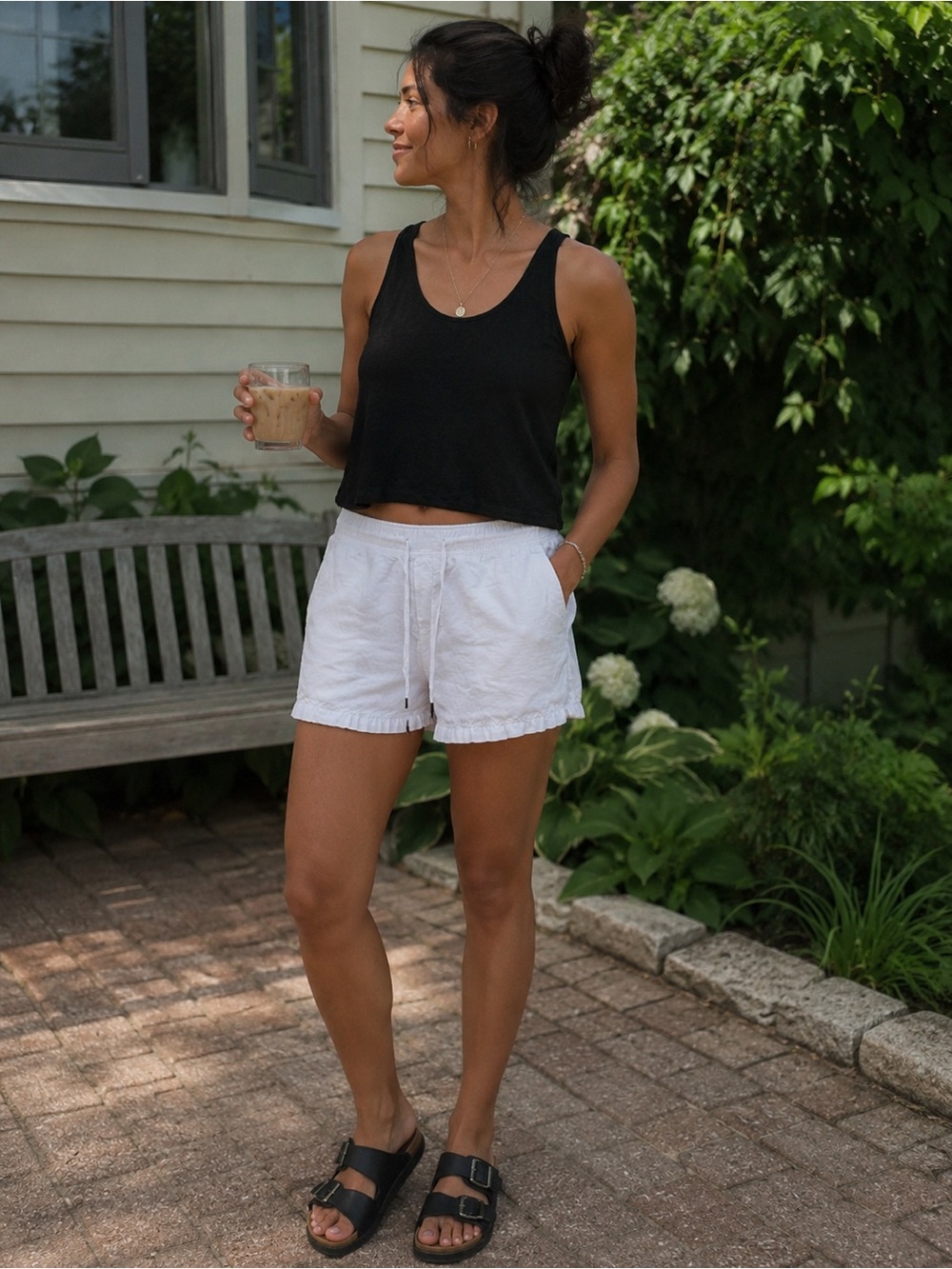 For The Republic White Linen Blend Pull-On Shorts Ruffle Hem Small